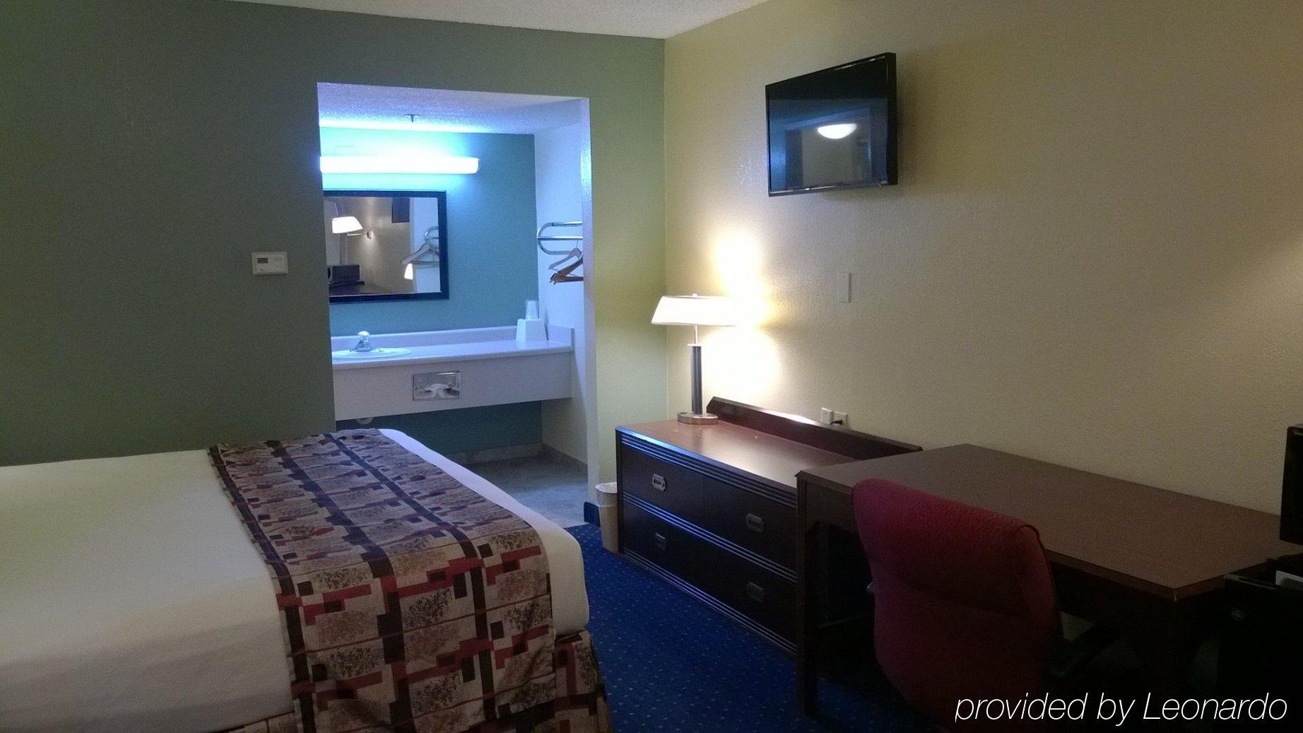 University Inn Fresno Eksteriør bilde