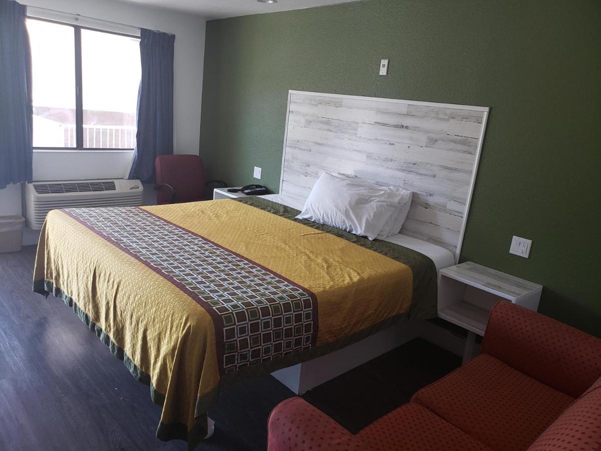 University Inn Fresno Eksteriør bilde